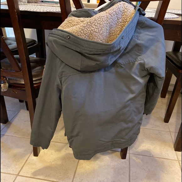 Jacket - Picture 2 of 5